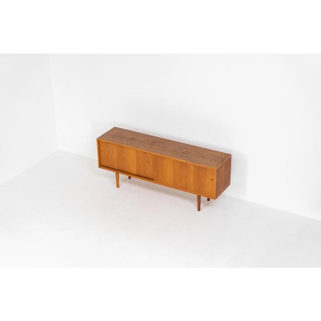 Wood RY26 Sideboard by Hans J. Wegner for Ry Møbler For Sale - Image 7 of 14