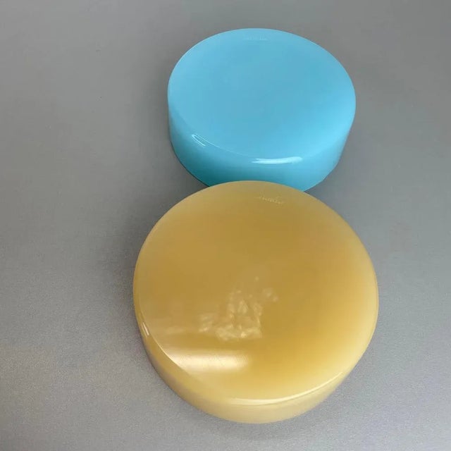 Murano Opaline Glass Ashtrays from Cenedese, 1960s, Set of 2 For Sale - Image 17 of 18