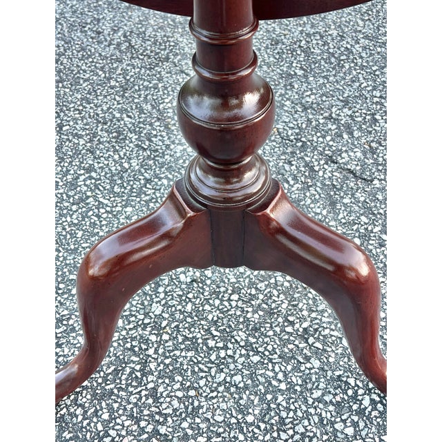 Wood Queen Anne Style Mahogany Bird Cage Tilt Top Tea Table For Sale - Image 7 of 9
