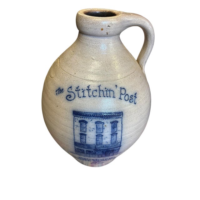 Traditional Rowe Pottery 2 Gallon Salt Glazed Stoneware Jug – Stitchin’ Post Salisbury Nc Commemorative For Sale - Image 3 of 9