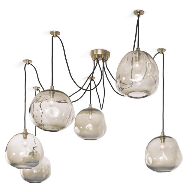 2020s Regina Andrew Molten Spider Large With Smoke Glass in Natural Brass For Sale - Image 5 of 5