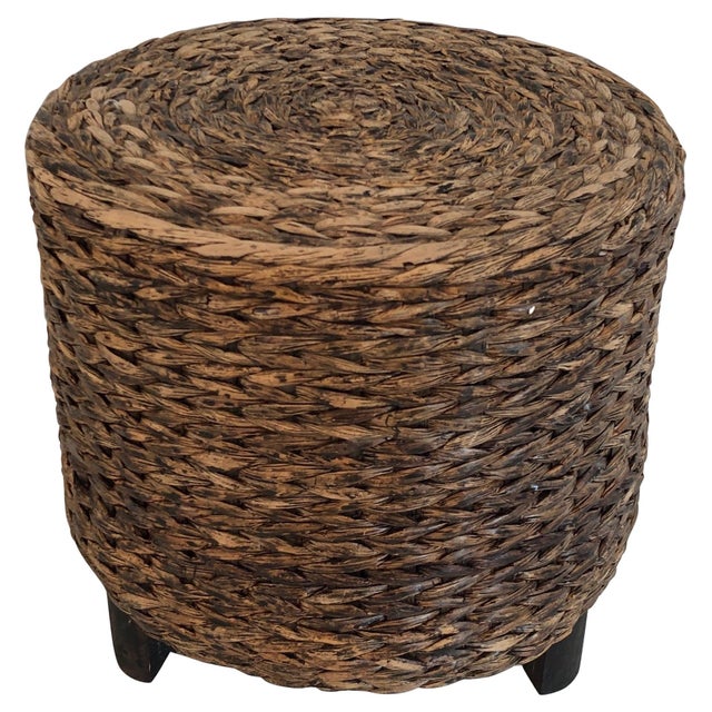 Mid-Century Modern Small Rope Stool in the Style of Adrien Audoux and Frida Minet. French Work. For Sale - Image 3 of 12