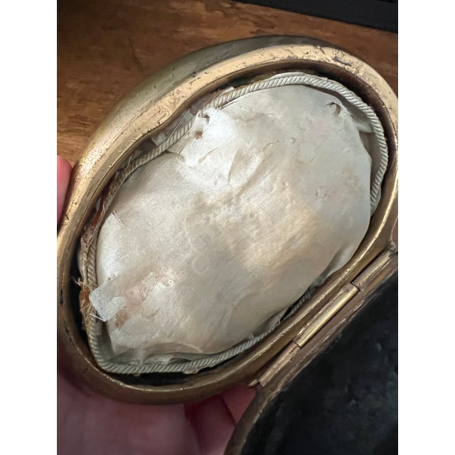 1910s Art Nouveau Ornate Footed Metal Trinket Box For Sale - Image 15 of 18