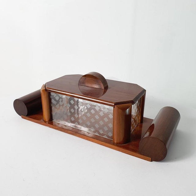 1930s Art Deco Decorative Box in Walnut and Etched Glass, Italy, 1930 For Sale - Image 5 of 9