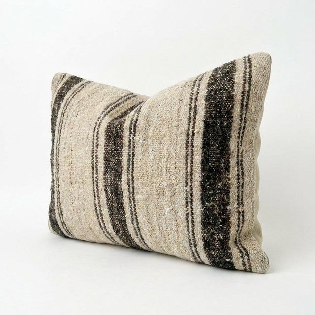 Mid-Century Modern Modern Kilim Lumbar Pillow Cover 14'' X 20'' For Sale - Image 3 of 4