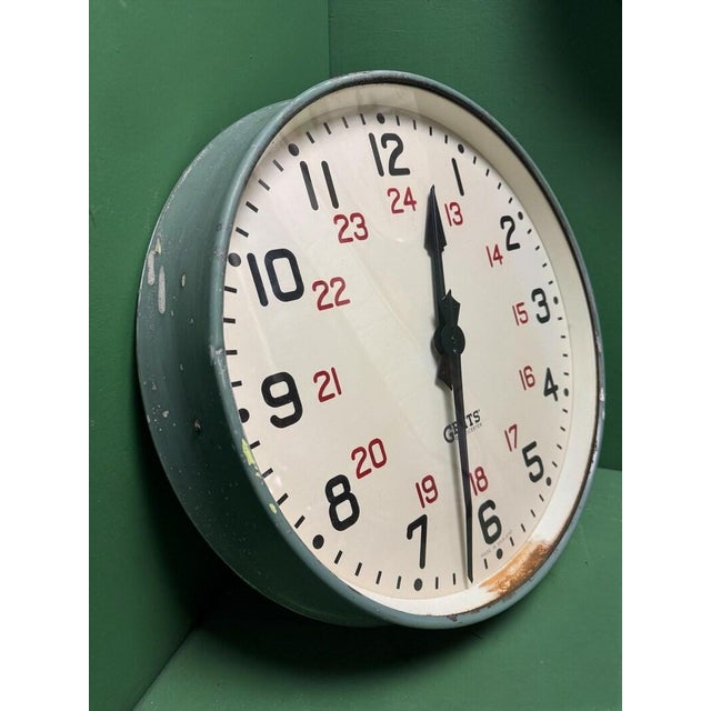 Welsh Railway Clocks by Gents of Leicester, 1950s For Sale - Image 4 of 11