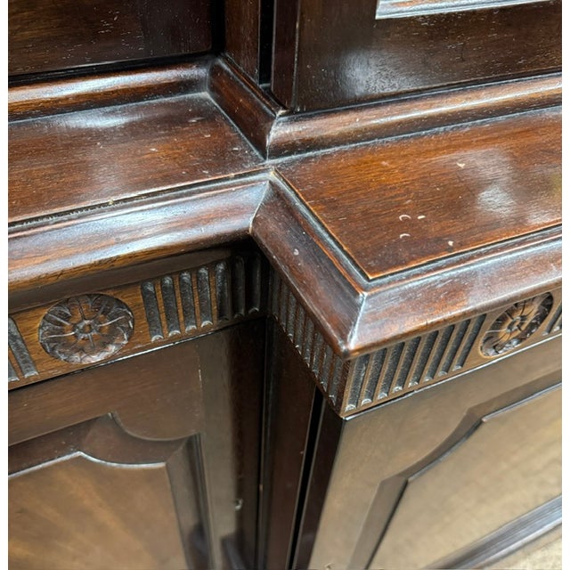 Mid 20th Century Baker Mahogany English Georgian Style Breakfront China Cabinet For Sale - Image 10 of 12