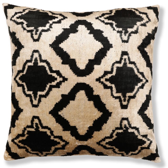 Hand-Knotted Geometric Lattice Silk Velvet Pillow - 20x20 Black & Cream For Sale - Image 4 of 8