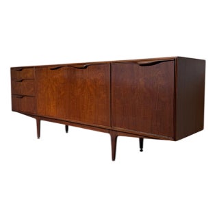 Mid-Century Modern Scottish Dunvegan Sideboard in Teak from McIntosh For Sale
