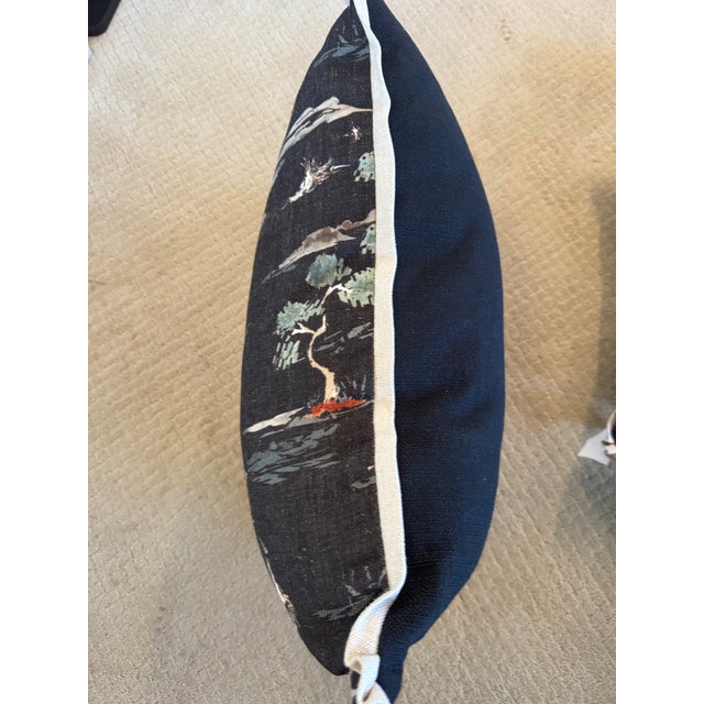 Signature Pillows Karoku Charcoal 22" KAROKU CHARCOAL W/CUPCAKE FLANGE BLACK BACK AND LINEN CORD ZIPPER CLOSURE FEATHER...