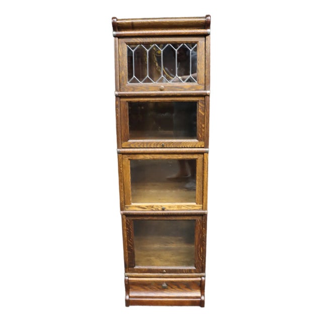 Rare Quarter Size Stacking Bookcase Attributed to Globe Wernicke in Quarter Sawn Oak For Sale