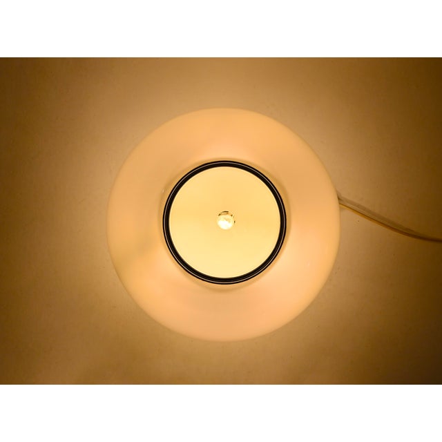 White Brumbury Table Lamp by Luigi Massoni for Guzzini, 1970s For Sale - Image 8 of 17