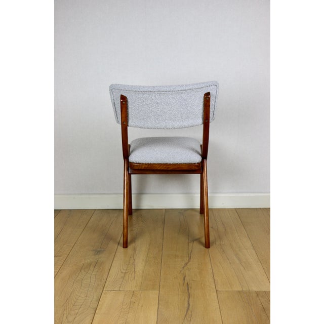 Skoczek Chair in Light Grey Boucle, 1970s For Sale - Image 6 of 12