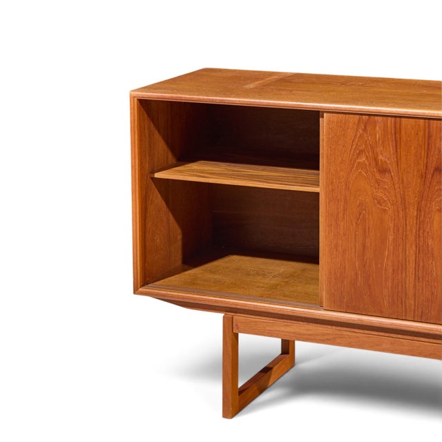 Brown Kurt Østervig Style Mid Century Danish Teak Sliding Door Credenza and Hutch For Sale - Image 8 of 14