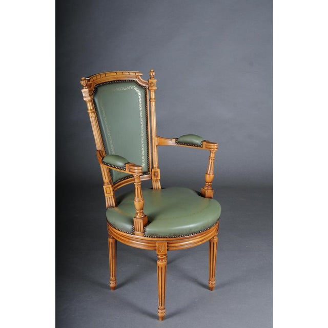 20th Century English Armchair in Leather and Yew Wood For Sale - Image 14 of 18