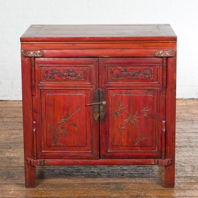 Chinese Chinese Red Lacquered Blanket Chest with Gilt Motifs and Guardian Lions For Sale - Image 3 of 12
