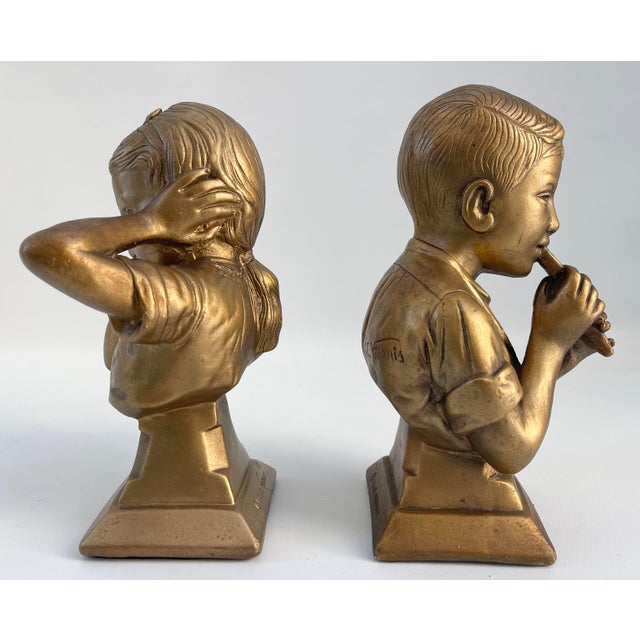 Sculpture Materials 1950s Chalkware Boy Girl Bookends Figurines For Sale - Image 7 of 9