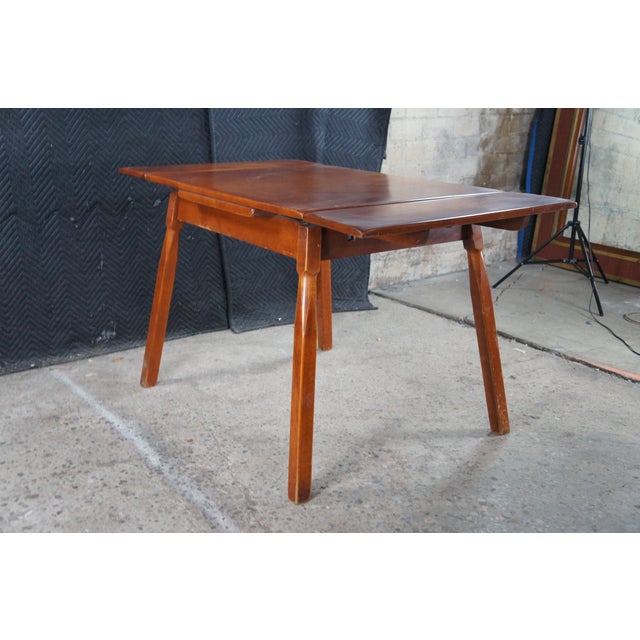 Mid 20th Century Attributed to Heywood Wakefield Maple Draw Leaf Extendable Dining Table MCM For Sale - Image 6 of 11
