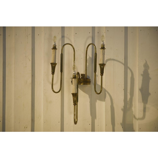 1940s MNeoclassical Art Deco Style Bronze 3-Arm Wall Sconce, 1940s For Sale - Image 5 of 10
