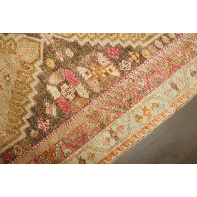 Textile Mid 20th Century Geometric Turkish Sivas Wide Runner rug no. j5187 For Sale - Image 7 of 10