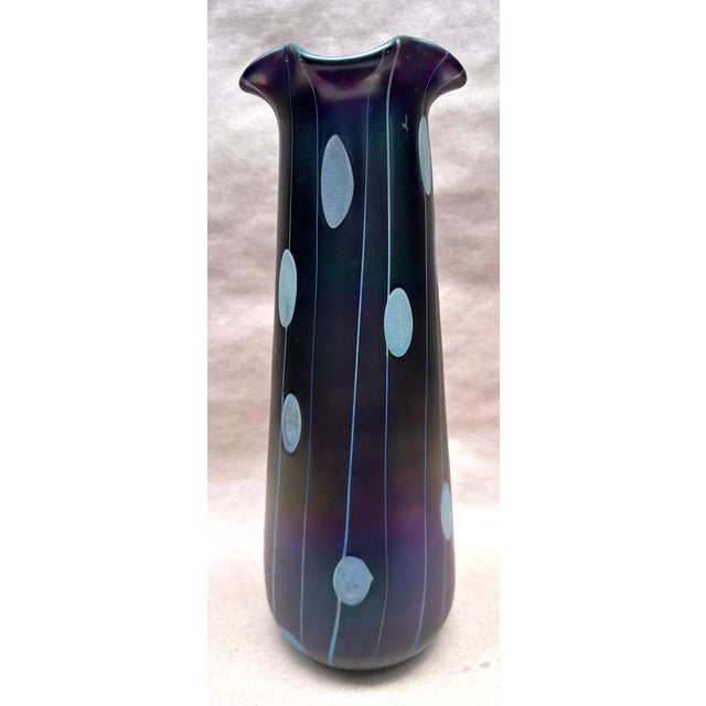 Art Nouveau 1990s Tall Art Nouveau Loetz Streifen Und Flecken Vase For Sale - Image 3 of 6