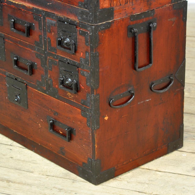 Japanese Tansu Chest of Drawers, 1890 For Sale - Image 9 of 17