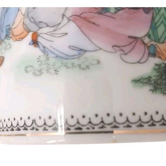 Vintage Chinese Geisha Coffee Tea Hand Painted Oriental Asian China Red Mark - Set of 4 For Sale - Image 11 of 12