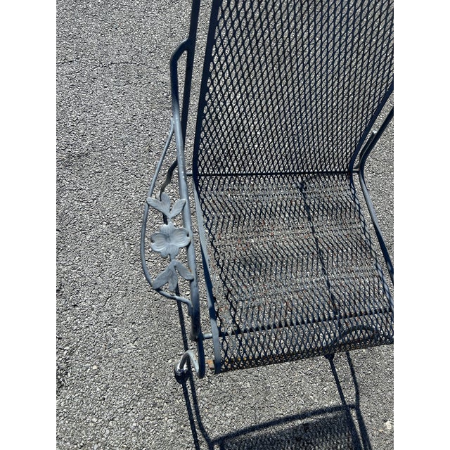 Gray Vintage Russell Woodard Wrought Iron Patio Set Table & 4 Chairs, Attributed For Sale - Image 8 of 12