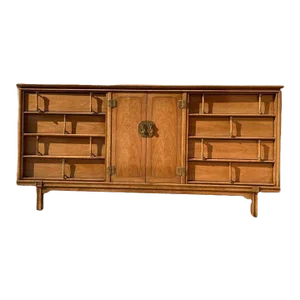 Mid 20th Century Tamerlane by Thomasville Triple Dresser