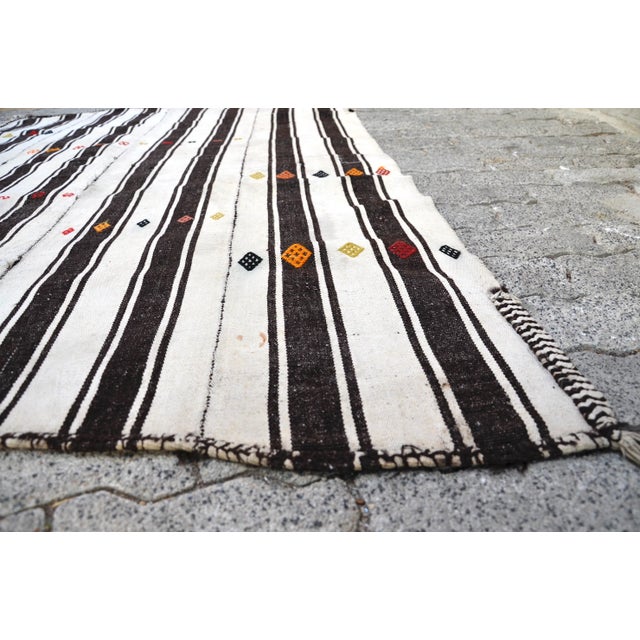 Traditional 1960s Traditional Handmade Area Kilim Rug For Sale - Image 3 of 11