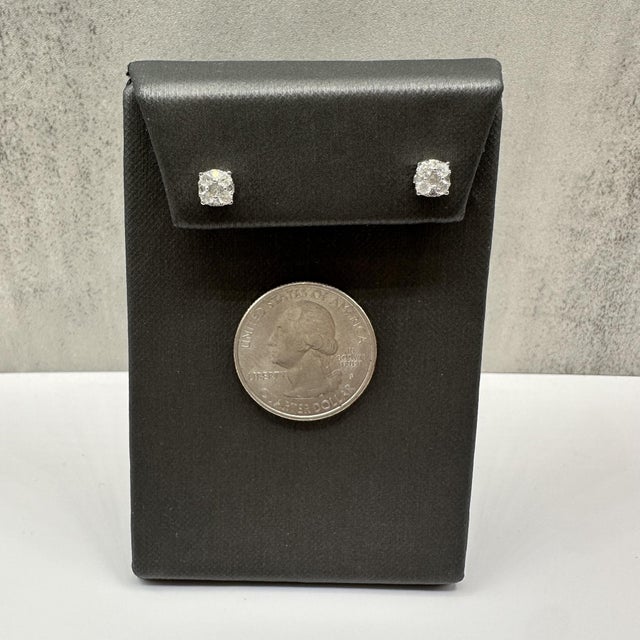 Diamond Cluster Earrings in 10kt White Gold – 0.50ctw, New, A Pair For Sale - Image 4 of 5