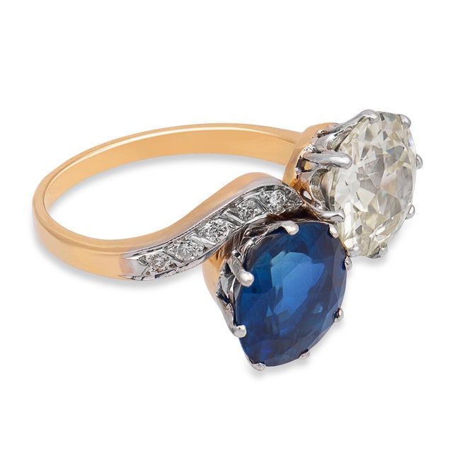 1900-1909 Belle Époque Gia 2.87 Carat Diamond Gia 3.93 Carat Sapphire Toi Et Moi Ring, Size 6.75 For Sale - Image 4 of 9
