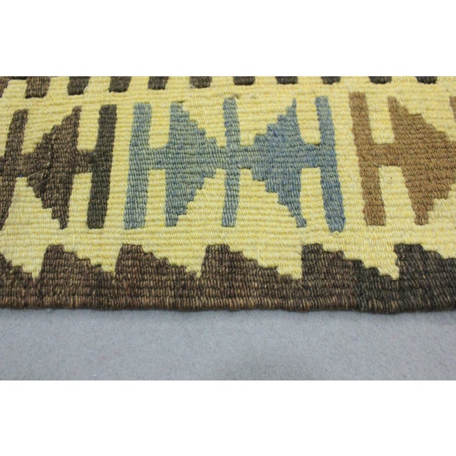 Antique White 1960s Rustic Style Cappadocia Handmade Anatolian Geometric Wool Turkish Kilim Rug For Sale - Image 8 of 11