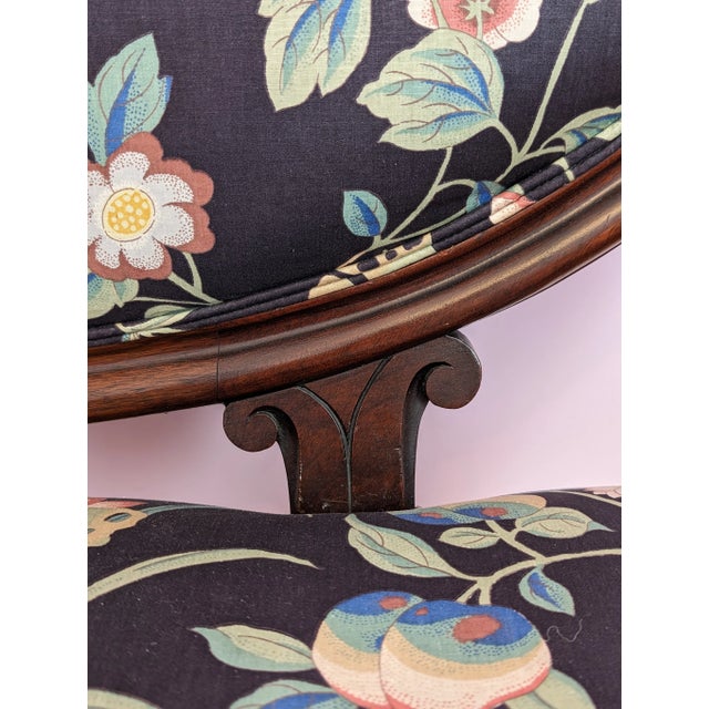 Early 20th Century Louis XVI-Style Settee For Sale - Image 10 of 11