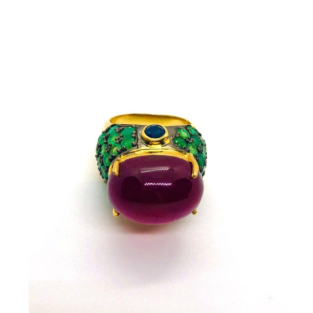 Gemstone Bochic “Orient” Vintage Blue Sapphire, Ruby & Emerald Ring 18K Gold & Silver For Sale - Image 7 of 12