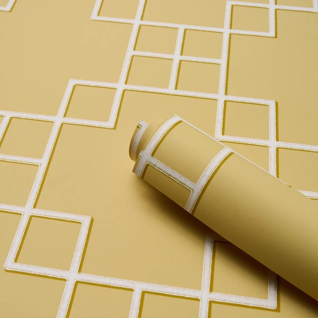 Schumacher SAMPLE - Schumacher Georgette Trellis Wallpaper In Buttercup For Sale - Image 4 of 4