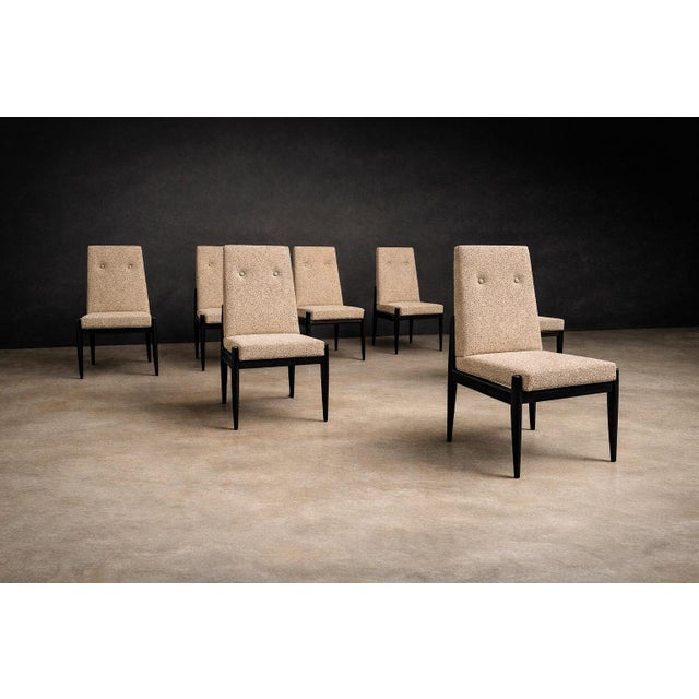 Cimo, Brazil — Set of 8 Mid-Century Dining Chairs in Ebonized Hardwood With Warm Ivory Bouclé, 1950s For Sale - Image 4 of 14