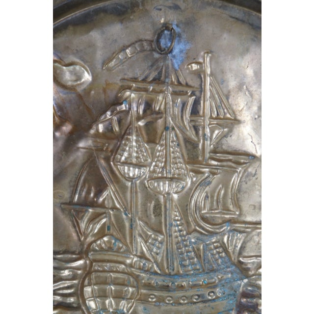 Early 20th Century Brass Relief Nautical Maritime Seascape Clipper Galleon Boat Ship Platters- Set of 2 For Sale - Image 4 of 9