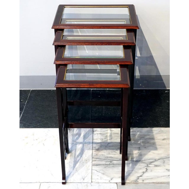 Art Nouveau Nesting Side Tables in Glass and Brass Inserts, Vienna, 1900s, Set of 4 For Sale - Image 4 of 6