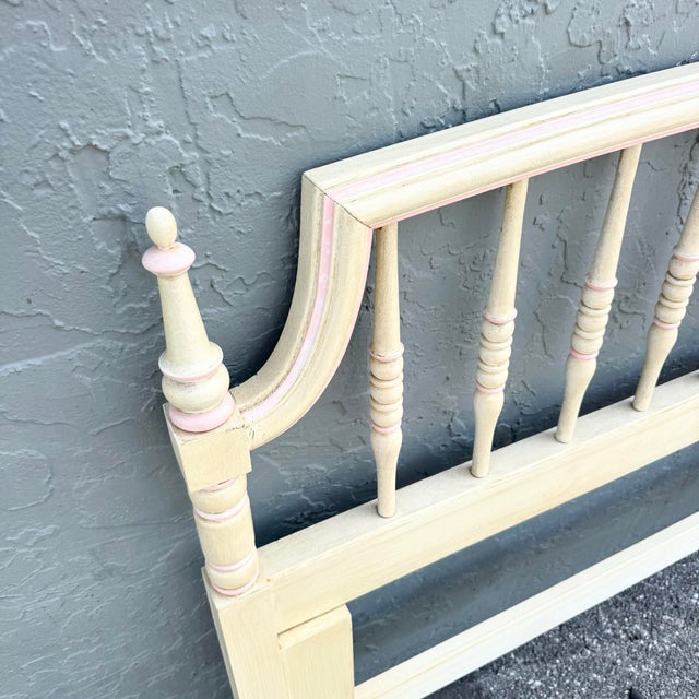 Mid 20th Century Vintage Coastal Cream and Pink Queen Size Headboard by Thomasville For Sale - Image 5 of 5