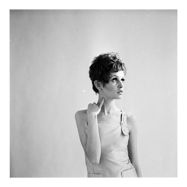 'Twiggy' Unframed Archival Pigment Print For Sale