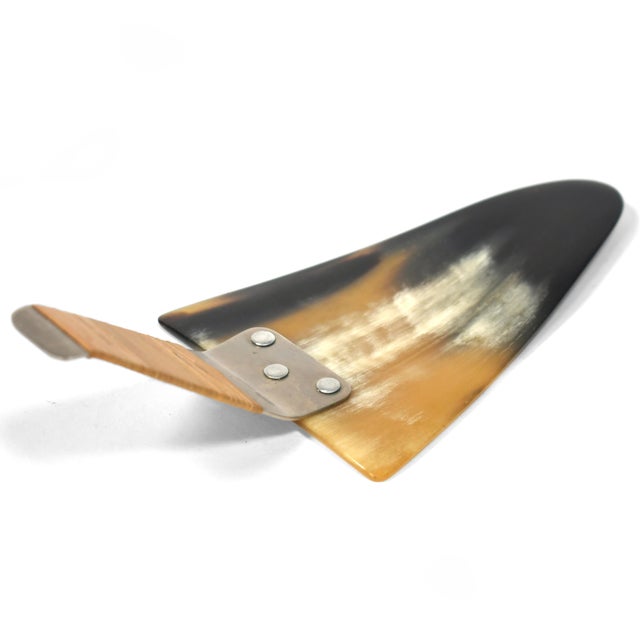 1960s Carl Auböck Horn Cake Server For Sale - Image 5 of 8