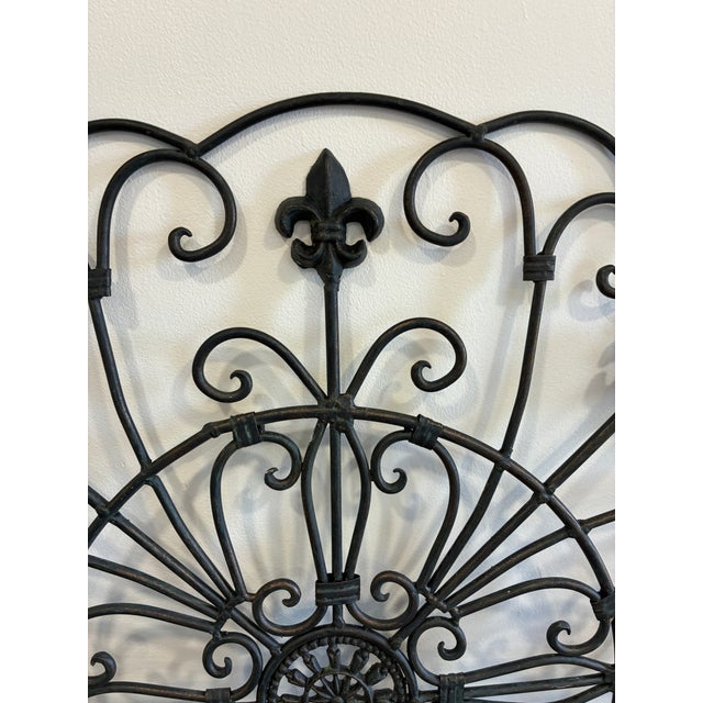Mid 20th Century Large Wrought Metal Fleur-De-Lis Wall Bracket For Sale - Image 5 of 11