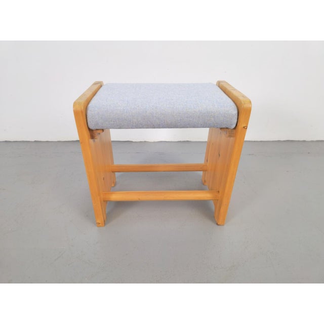 Wood Mid-Century Scandinavian Pine Stool in the style of Charlotte Perriand, Denmark, 1960s For Sale - Image 7 of 10