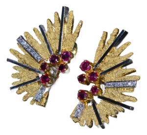 1980s Pair of Certified Natural 0.65Cts VS G Diamond Ruby 750 18K Solid Gold Retro Clip-On Earrings