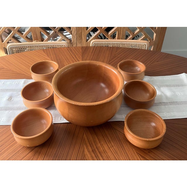 This GORGEOUS Italian salad bowl set is really and truly a work of art. Beautifully designed by Manzoni Pietro in Bergamo,...