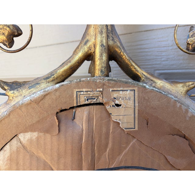 Early 20th Century Adam Style Neoclassical Giltwood Oval Mirror With Urn Crest For Sale - Image 17 of 17
