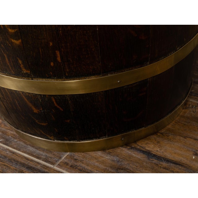 English Turn of the Century Oak Barrel with Brass Braces, circa 1900 For Sale - Image 9 of 9
