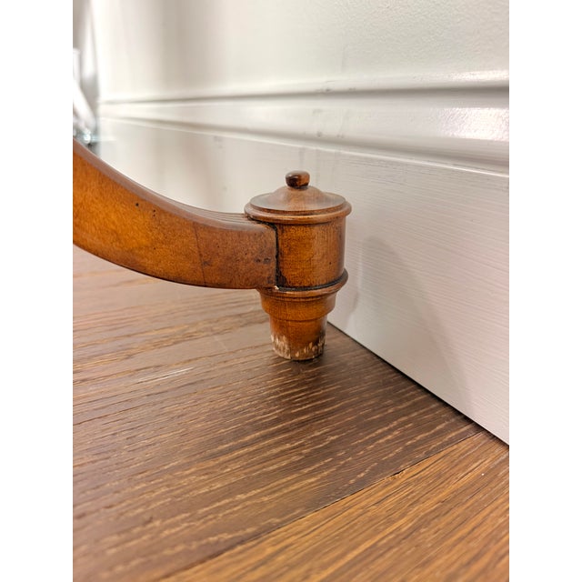 1950s Baker Furniture Mahogany and Burl Wood Writing Desk / Console Table With Gallery Back – Traditional Elegant Design For Sale - Image 11 of 17