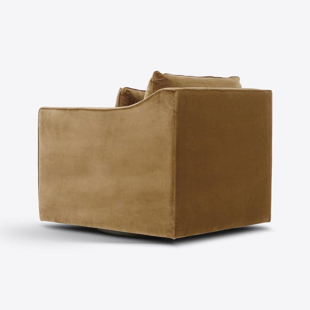 Early 21st Century Margaux Swivel Chair from Pure White Lines For Sale - Image 5 of 8